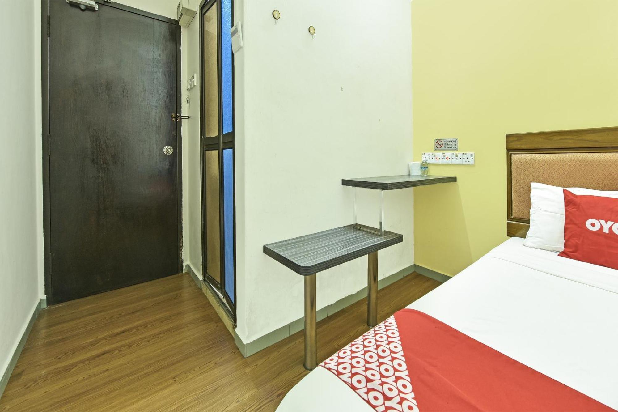 Super Oyo 44036 Hotel De Perdana Hill Batu Pahat Zewnętrze zdjęcie