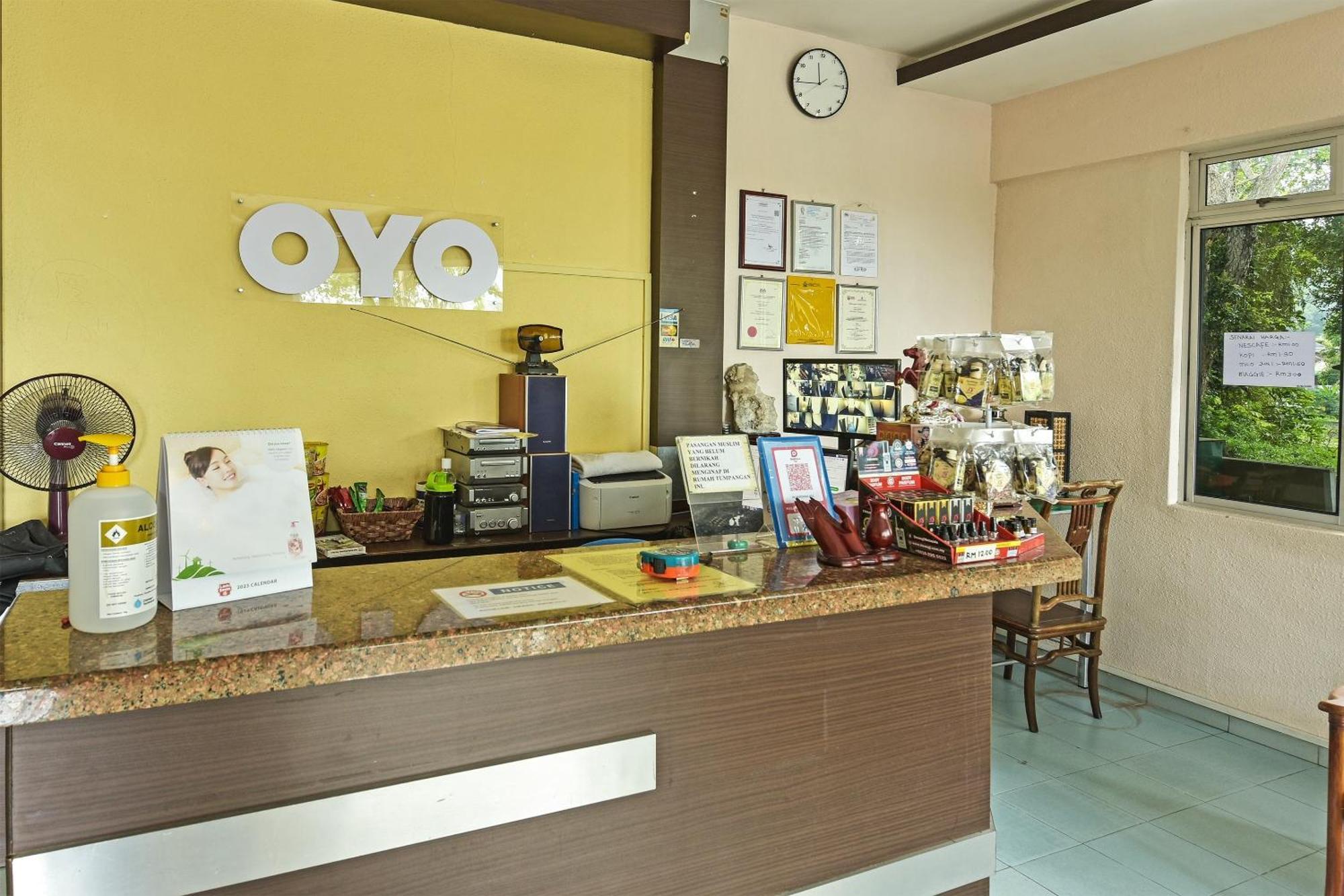 Super Oyo 44036 Hotel De Perdana Hill Batu Pahat Zewnętrze zdjęcie
