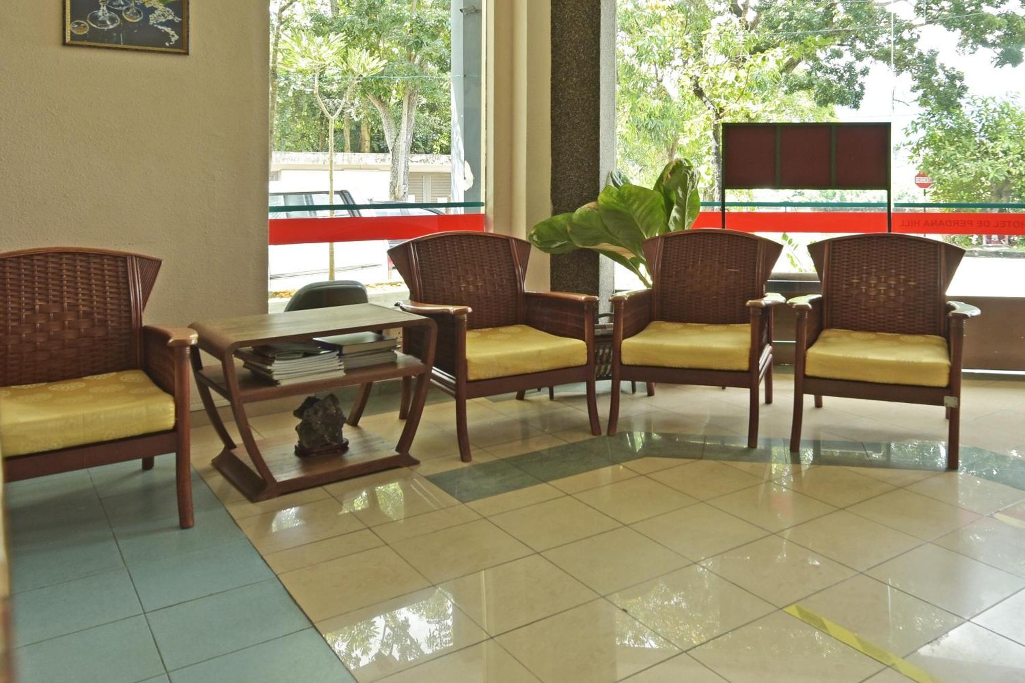Super Oyo 44036 Hotel De Perdana Hill Batu Pahat Zewnętrze zdjęcie