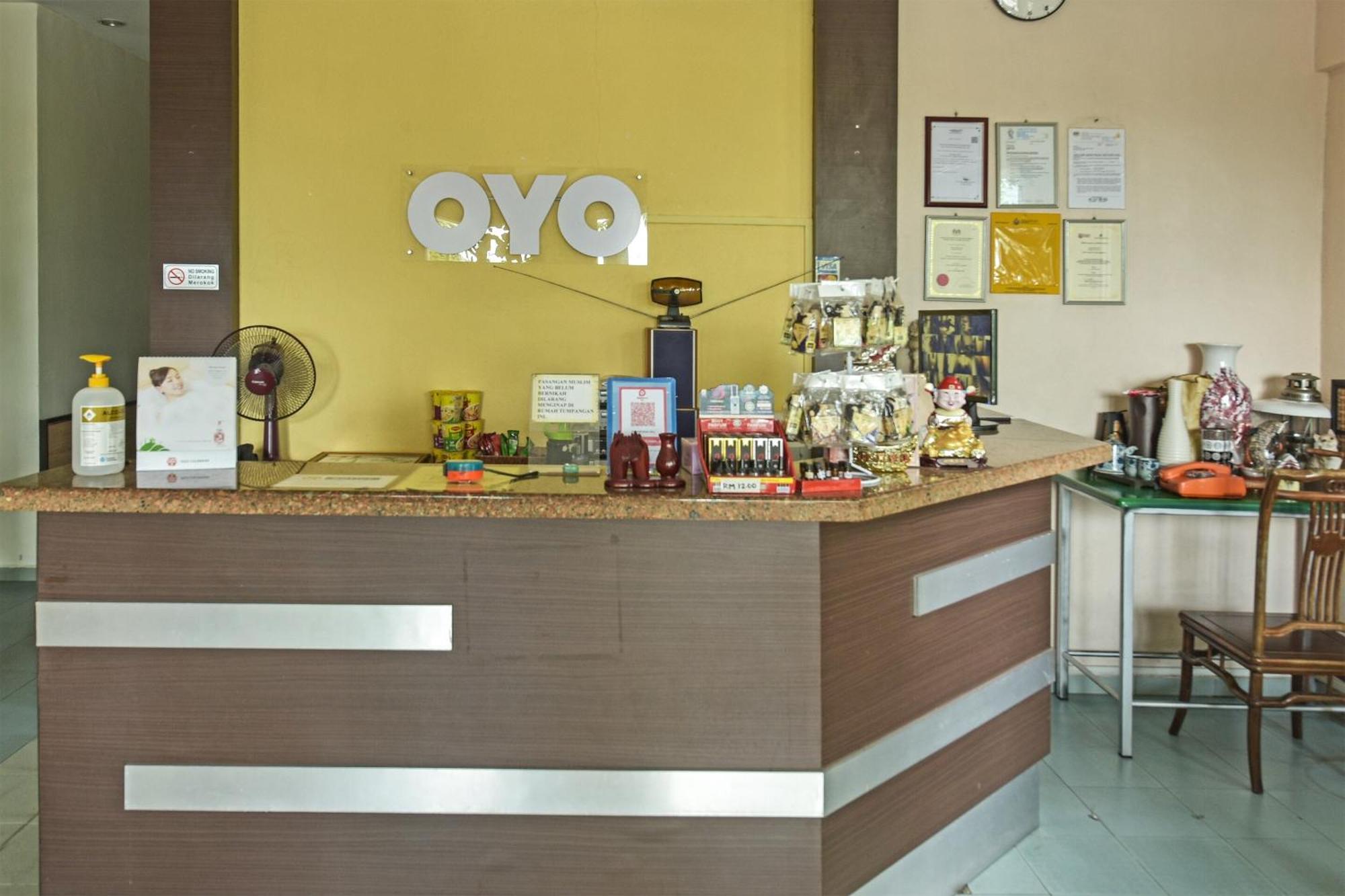 Super Oyo 44036 Hotel De Perdana Hill Batu Pahat Zewnętrze zdjęcie